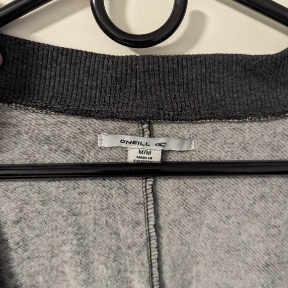 Oversize Grey Sweater with Pockets! - Picture 2 of 3